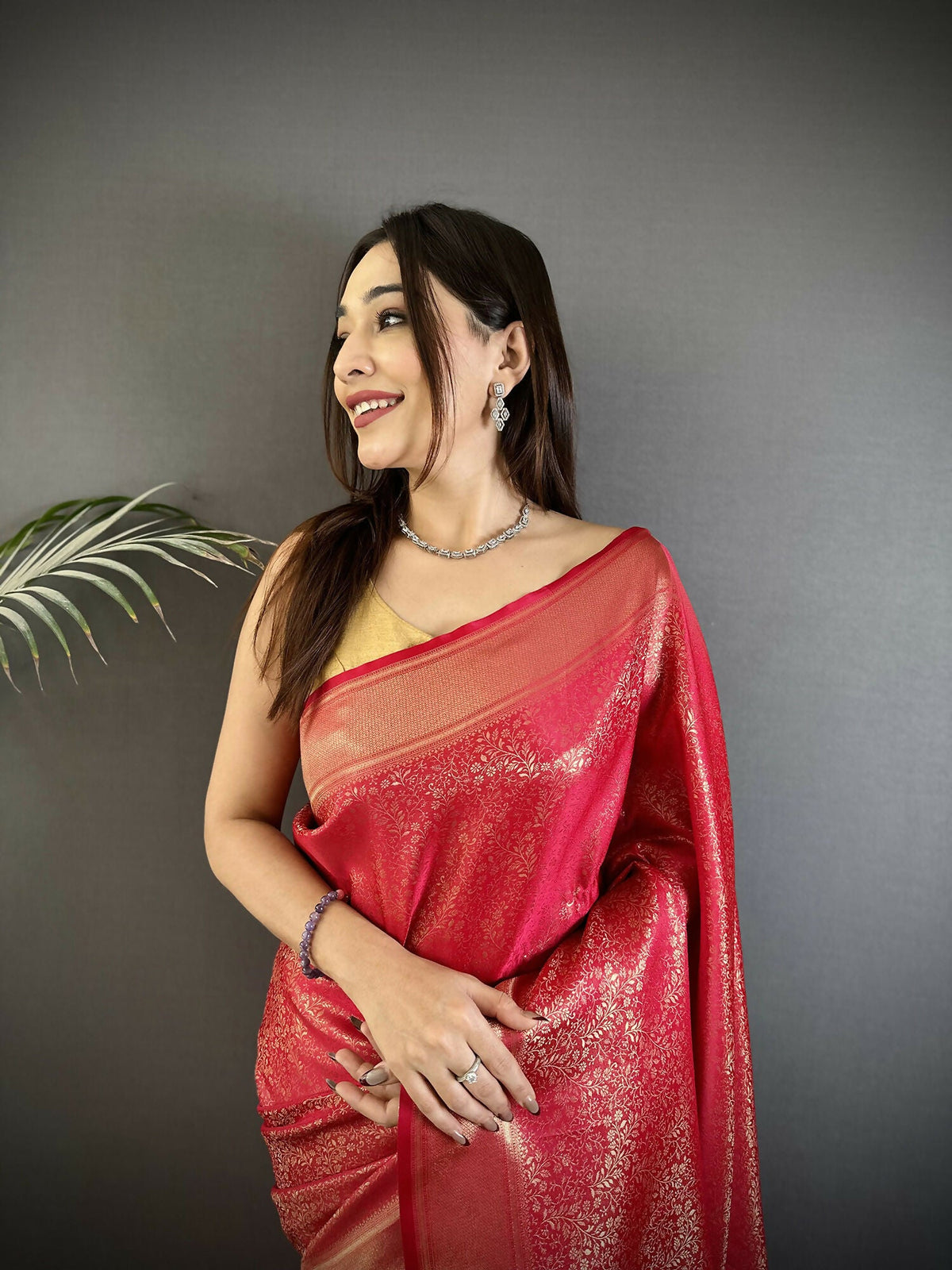 Joban Fashion Red Floral Motifs & Ethnic Design Soft Satin Silk Kanchipuram Saree