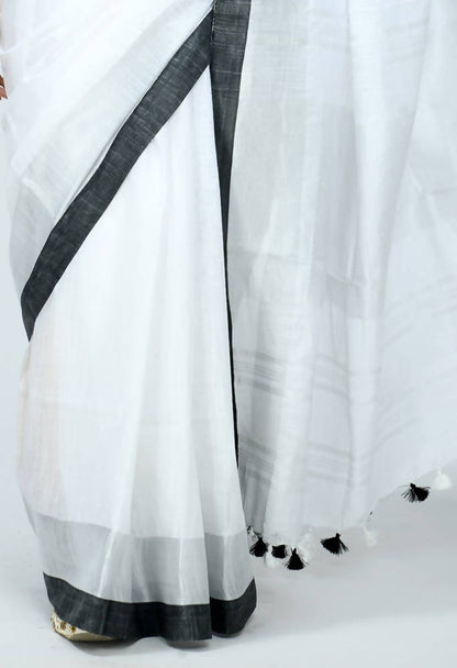 Mominos Fashion Moeza Beautiful Bhagalpuri Handloom Silk White Saree
